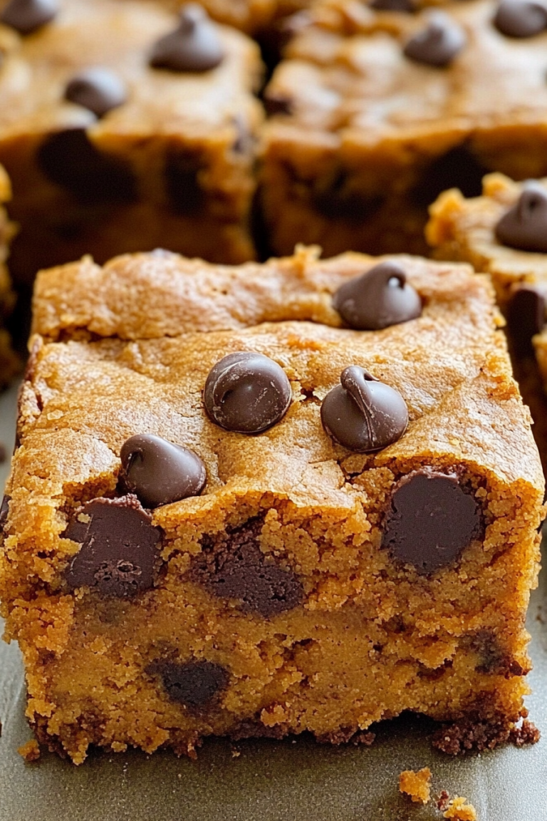Pumpkin Chocolate Chip Bars
